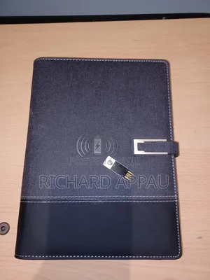 Title: Smart Powerbank Notebook | A5 | Wireless Charging |