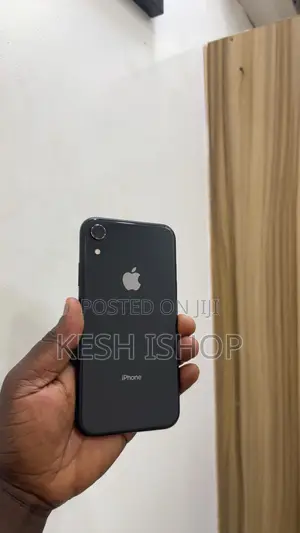Apple iPhone XR 64 GB Black