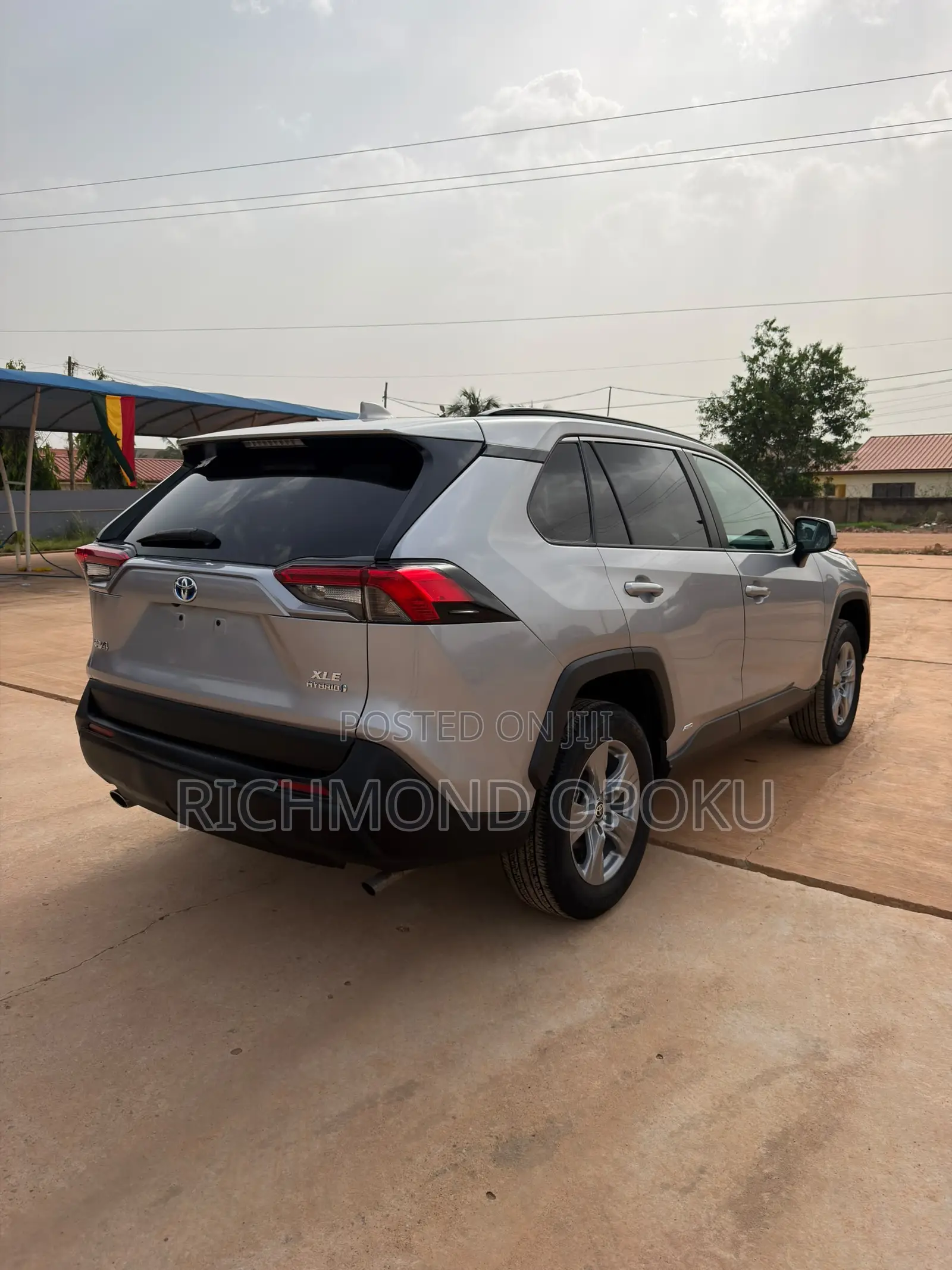 Toyota RAV4 2022 Silver