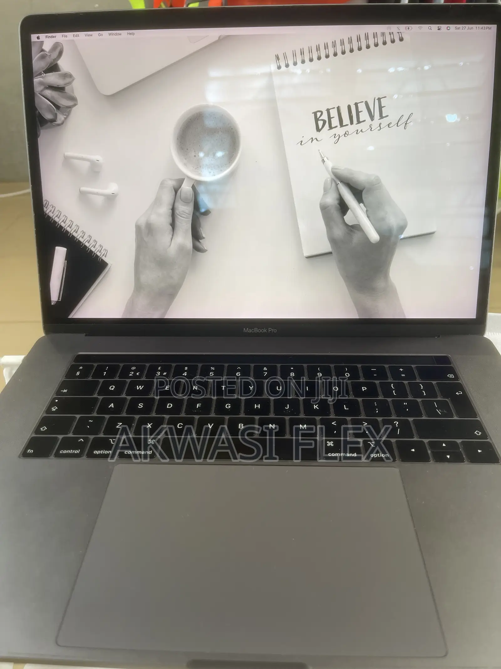 Laptop Apple MacBook Pro 2019 16GB Intel Core i7 SSD 256GB