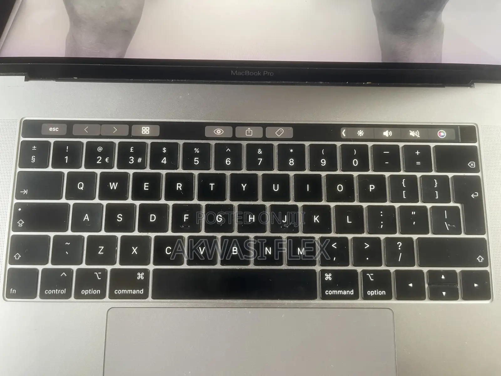 Laptop Apple MacBook Pro 2019 16GB Intel Core i7 SSD 256GB