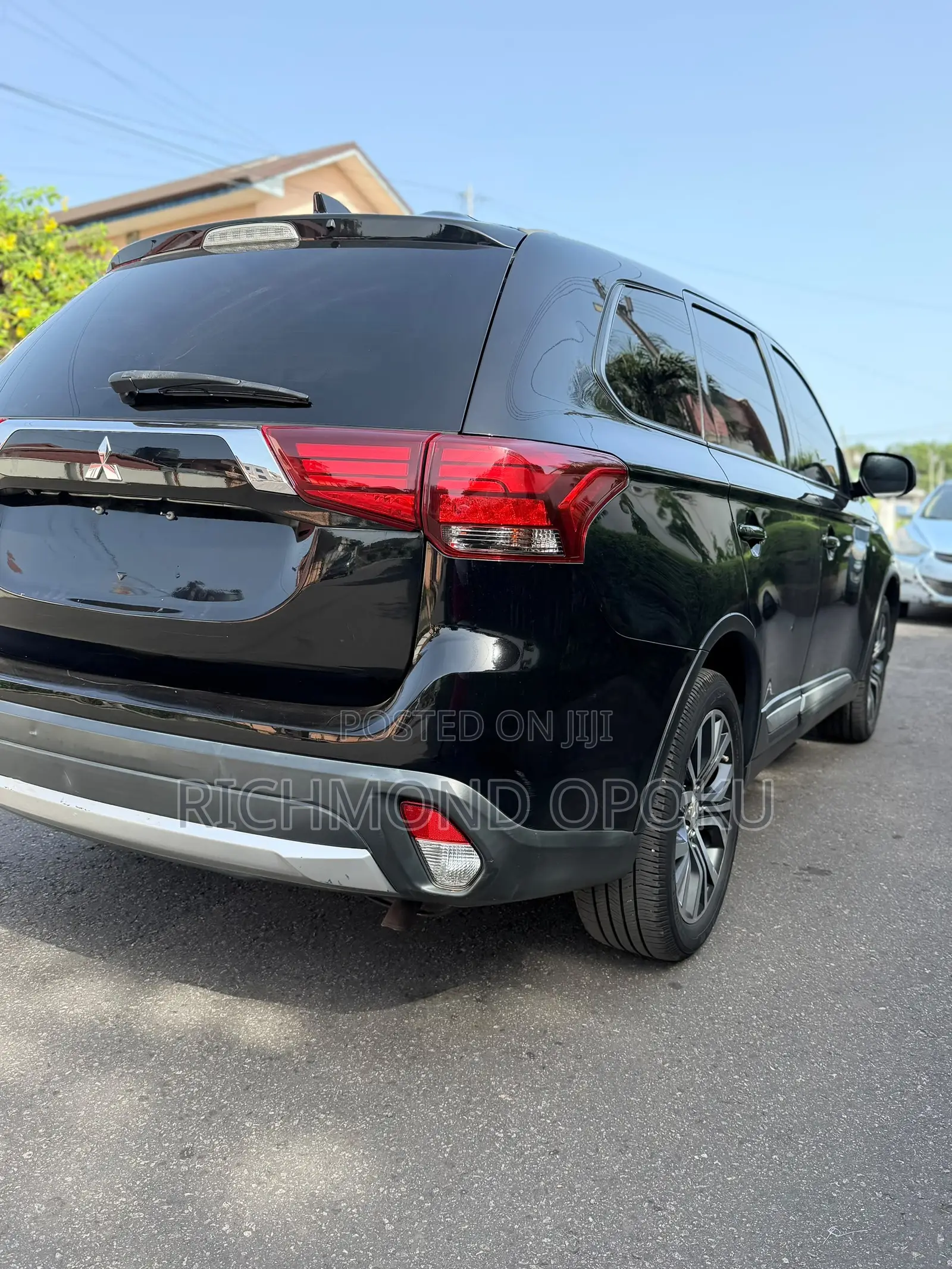 Mitsubishi Outlander 2017 Black