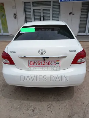 Toyota Yaris 2012 White