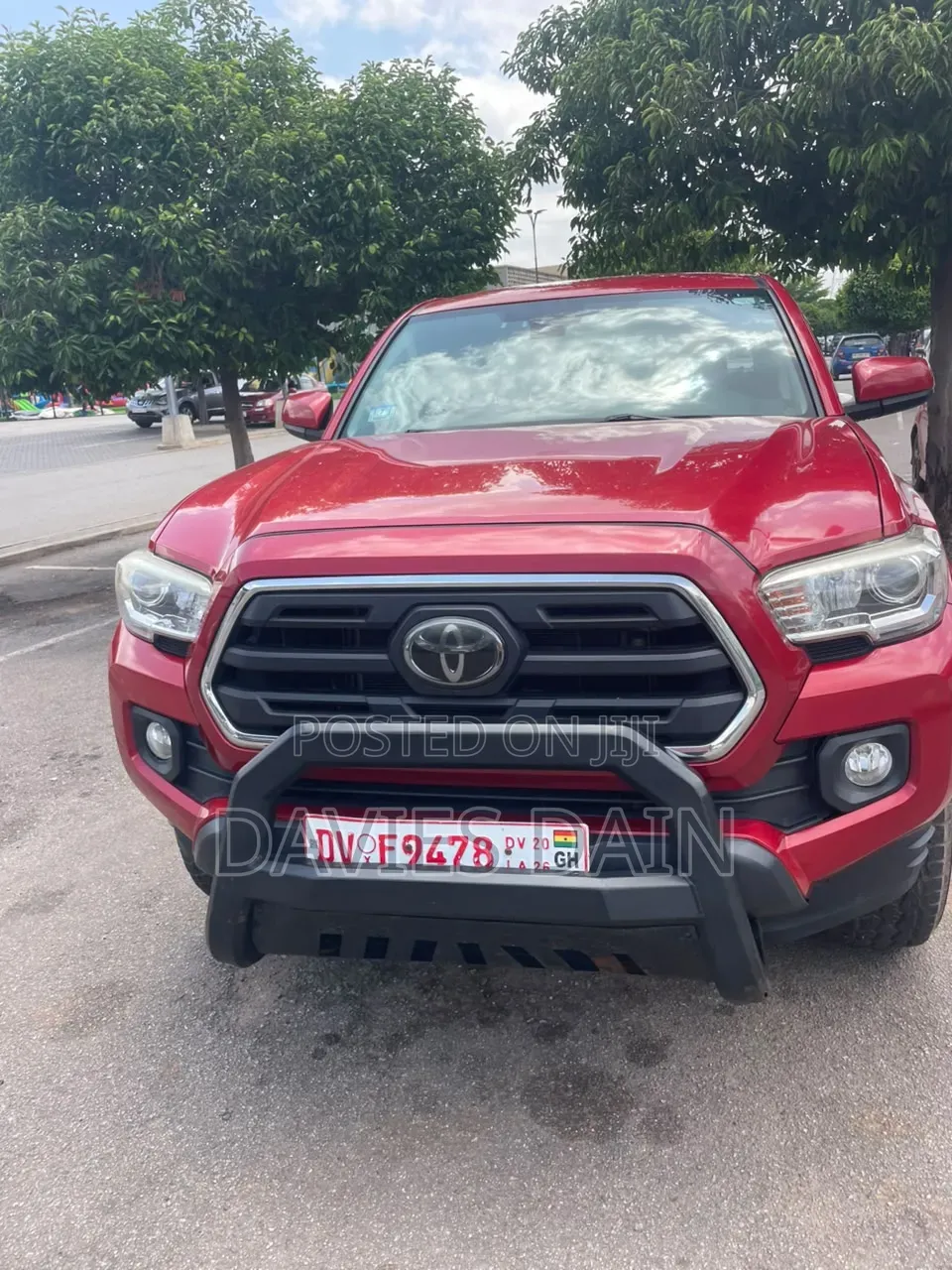 Toyota Tacoma 2022 Red