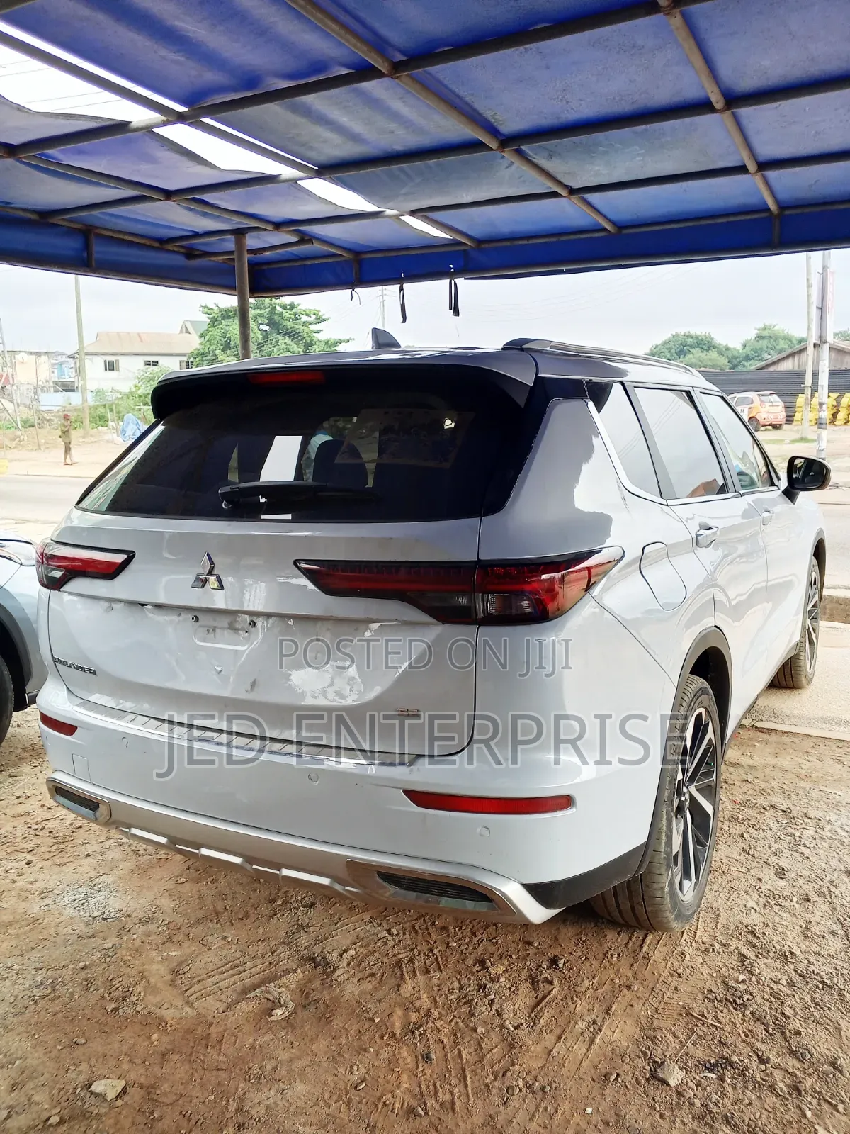 Mitsubishi Outlander 2024 Pearl