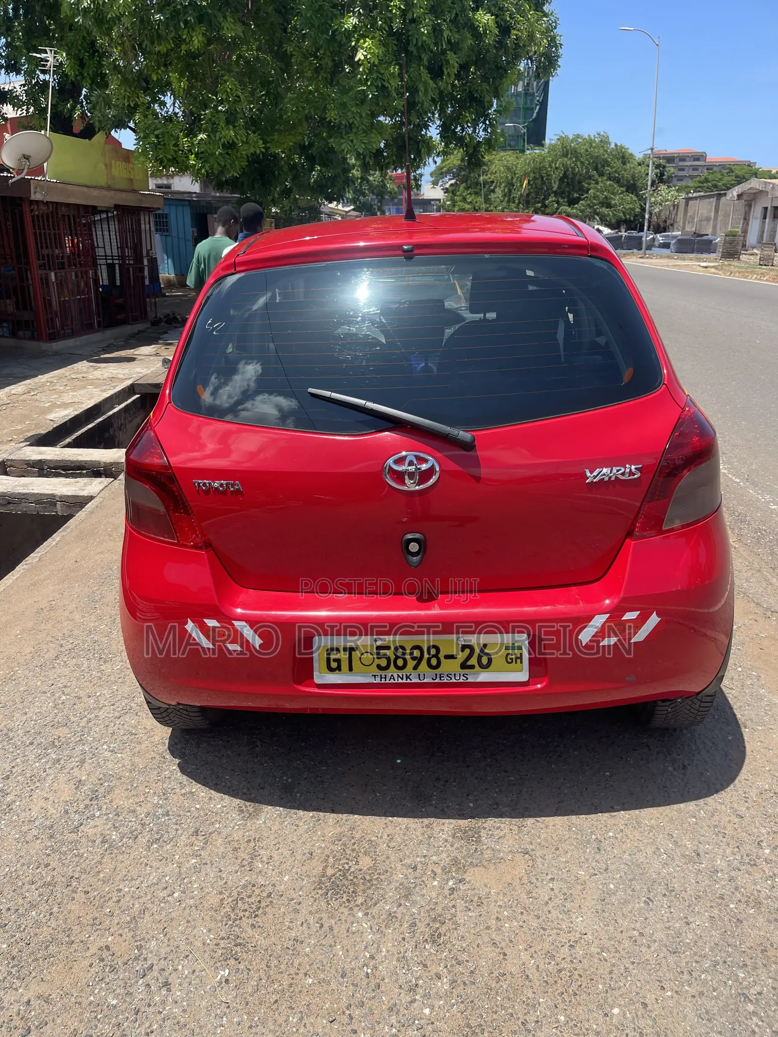 Toyota Yaris 2011 Red