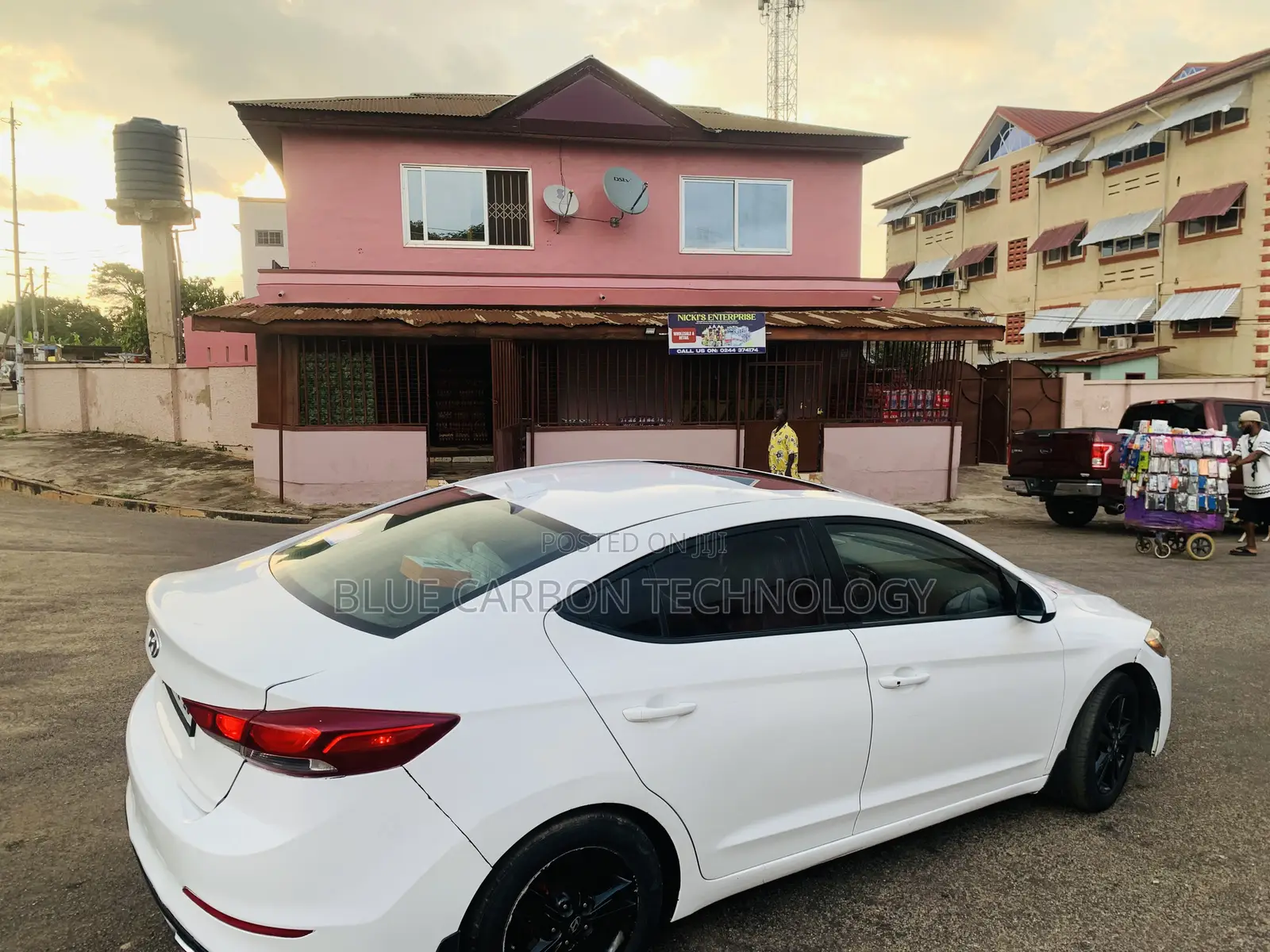 Hyundai Elantra 2018 White