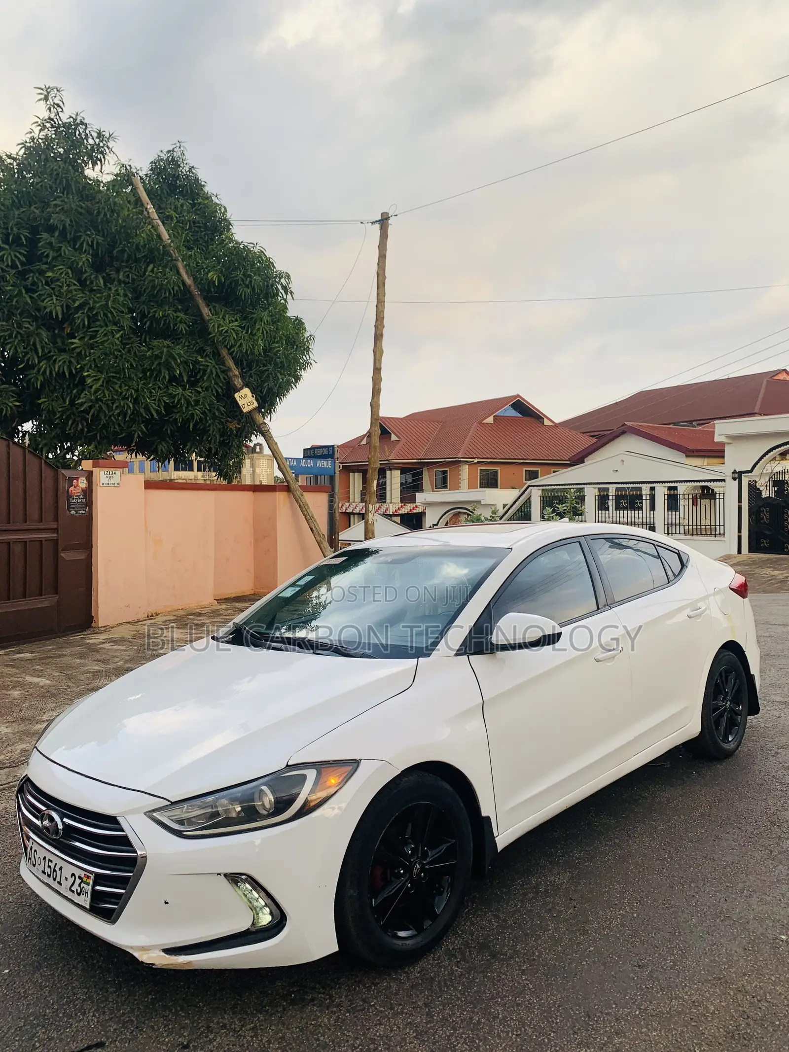 Hyundai Elantra 2018 White