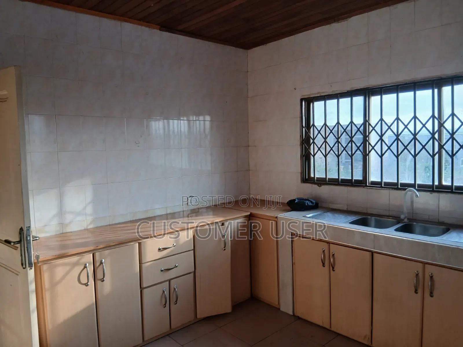 Furnished 3bdrm Apartment in Accra Metropolitan for rent