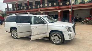 Cadillac Escalade 2018 White
