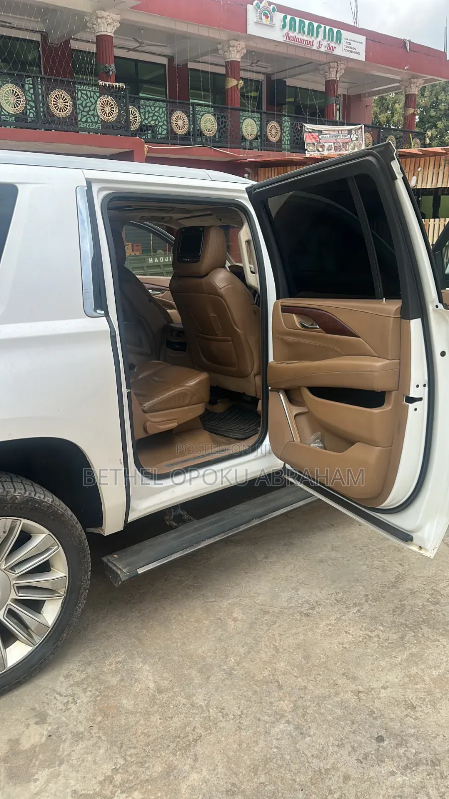 Cadillac Escalade 2018 White