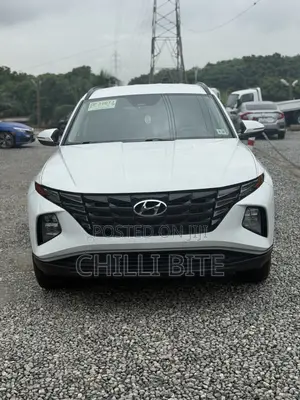 Hyundai Tucson SE 2022 White