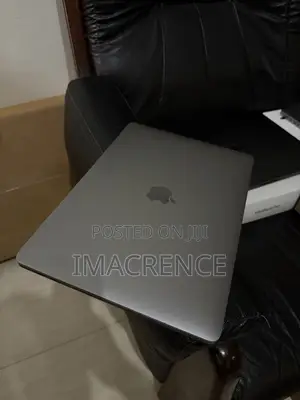 Laptop Apple MacBook Pro 2020 16GB Intel Core i7 SSD 512GB