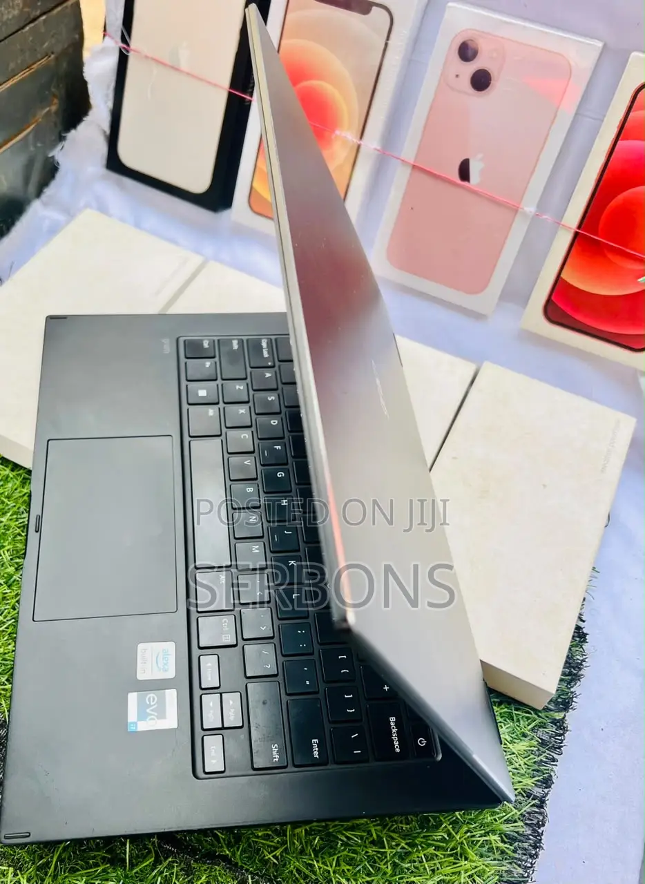 Laptop LG Gram 14 16GB Intel Core i7 SSD 1T