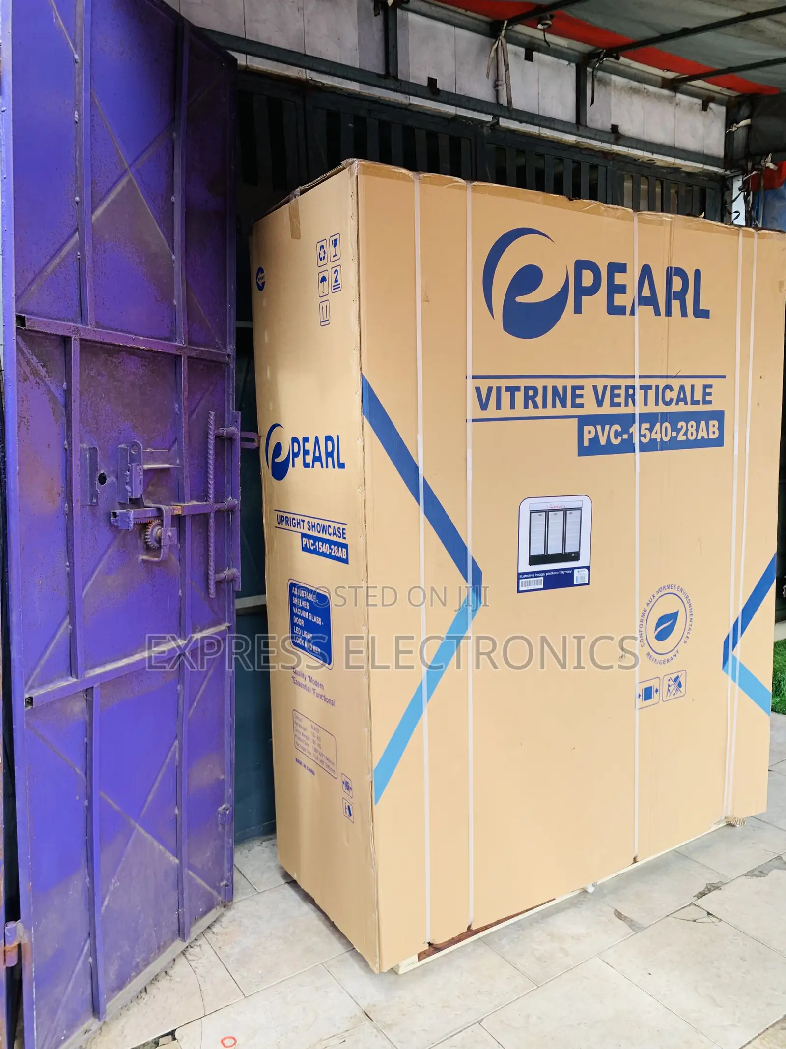 Grab the New Display Fridge Three Door PVC-1540