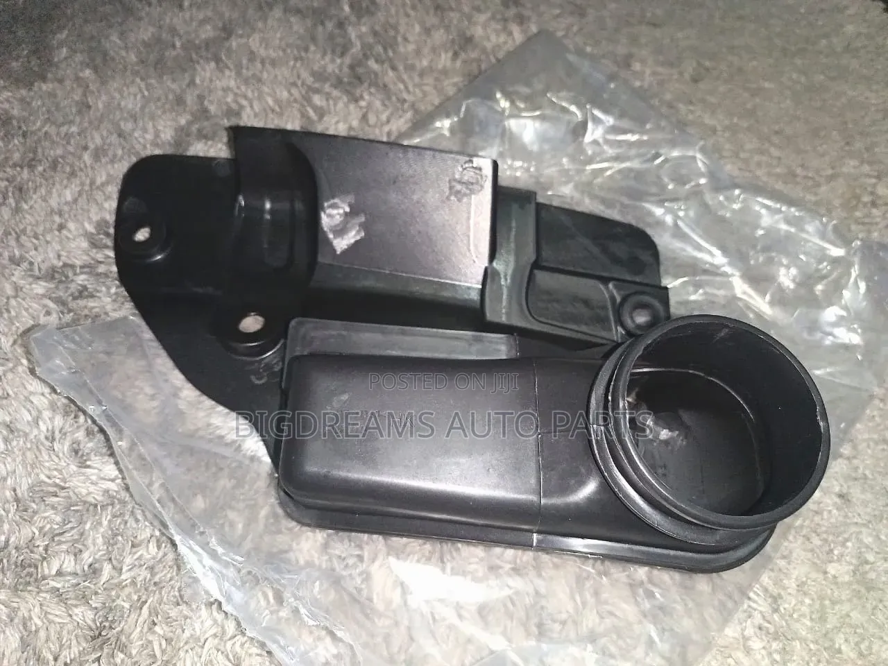 Honda Civic and Accord 23-26 Air Cleaner Outlet Hose