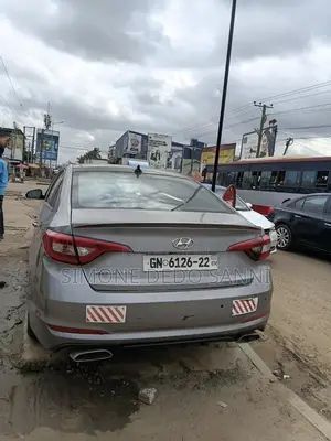 Hyundai Sonata Limited Sedan FWD (2.4L 4cyl 6A) 2017 Gray