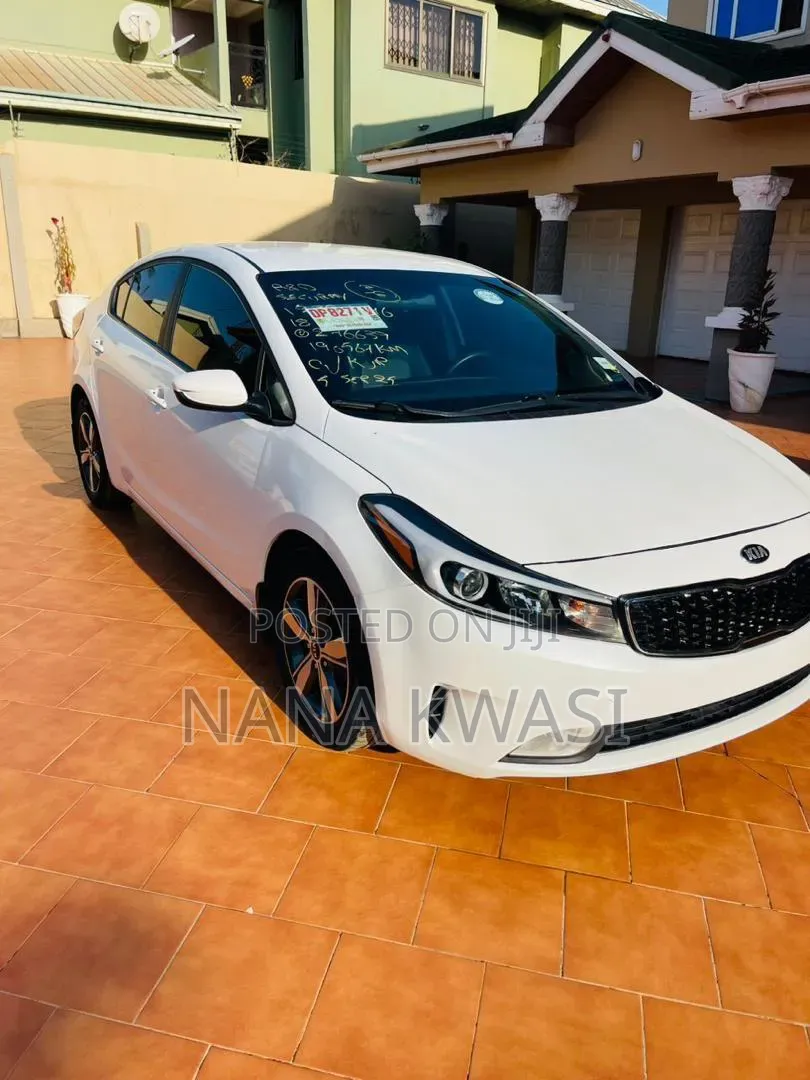 Kia Forte EX Sedan 2018 White