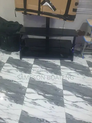 Lg Tv Android and Stand