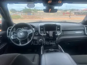 Dodge RAM 2024 White
