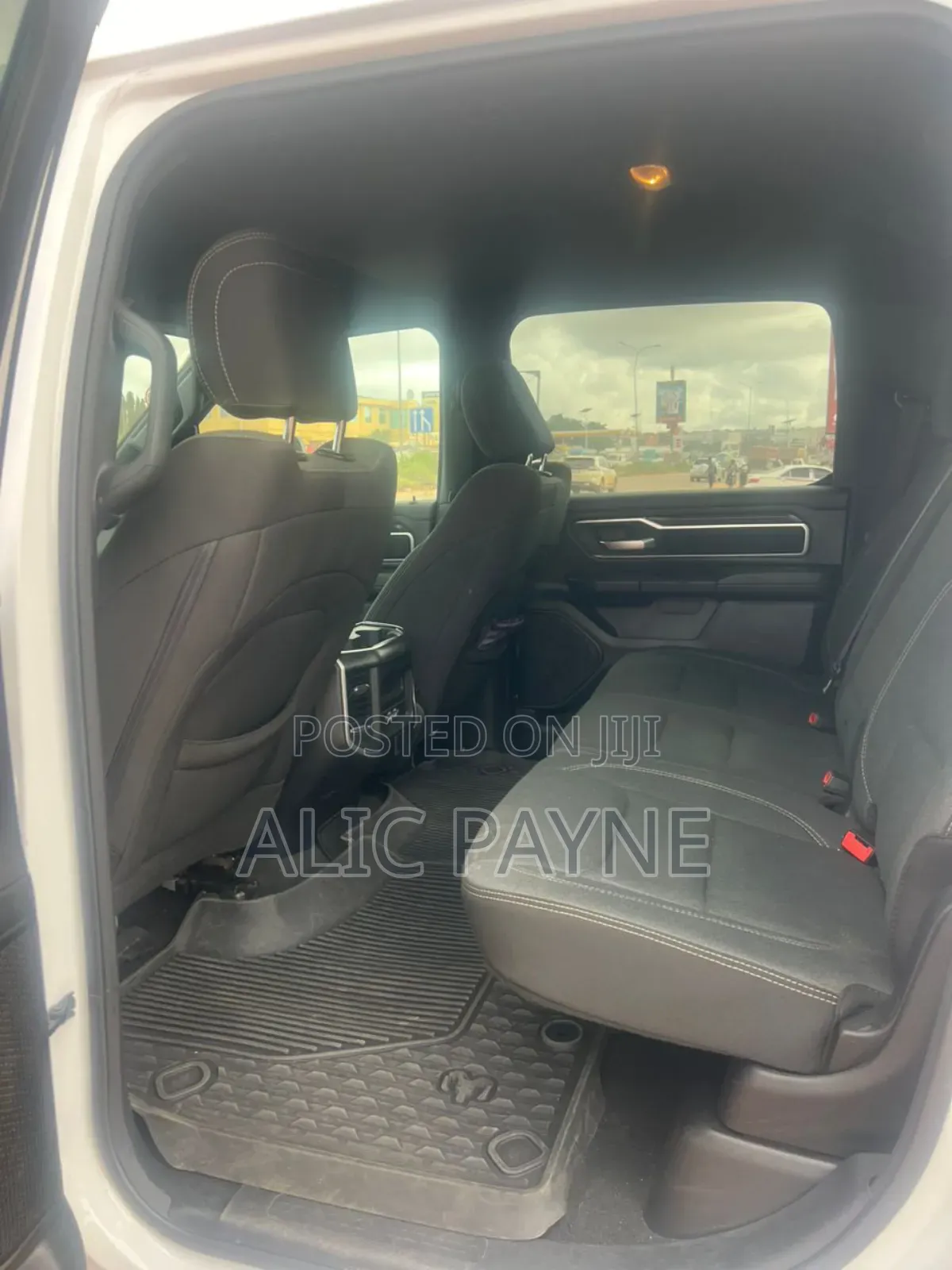 Dodge RAM 2024 White