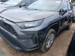 Toyota RAV4 2021 Gray