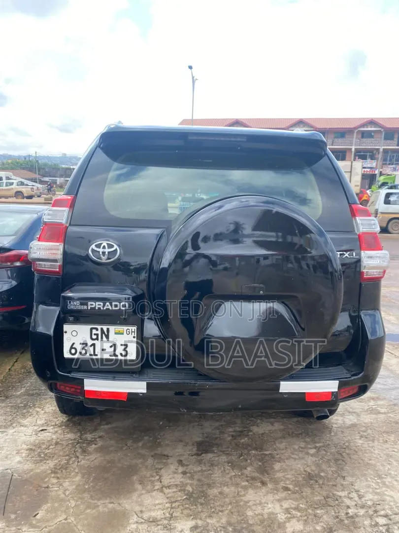 Toyota Land Cruiser Prado 2012 Black