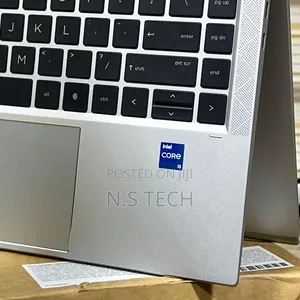 Laptop HP EliteBook 1040 G8 8GB Intel Core i5 SSD 256GB