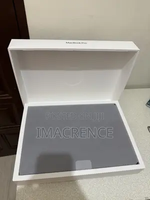 New Laptop Apple MacBook Pro 2023 M3 Pro 18GB Apple M3 Pro SSD 512GB