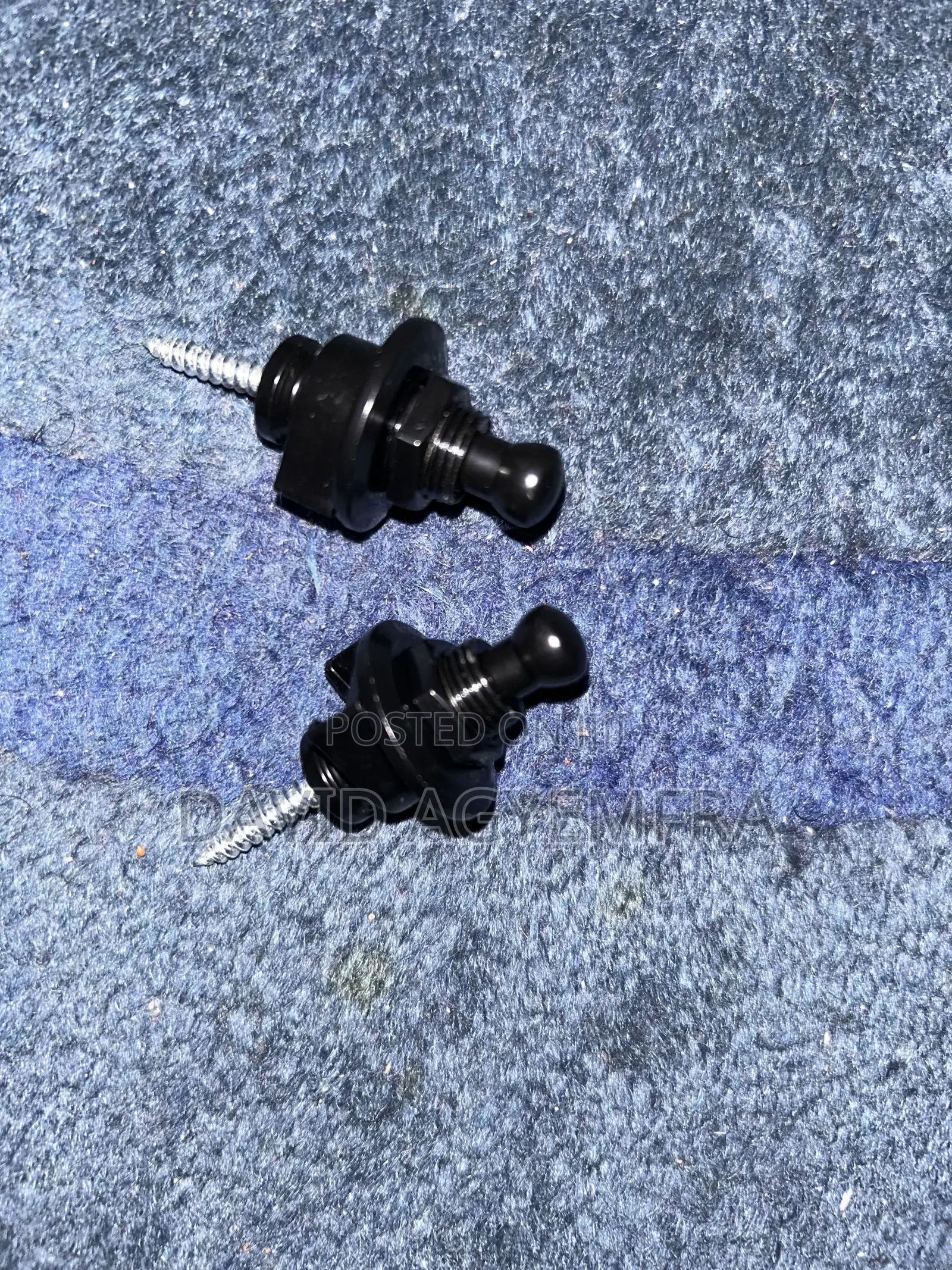 Guitar Strap Locks