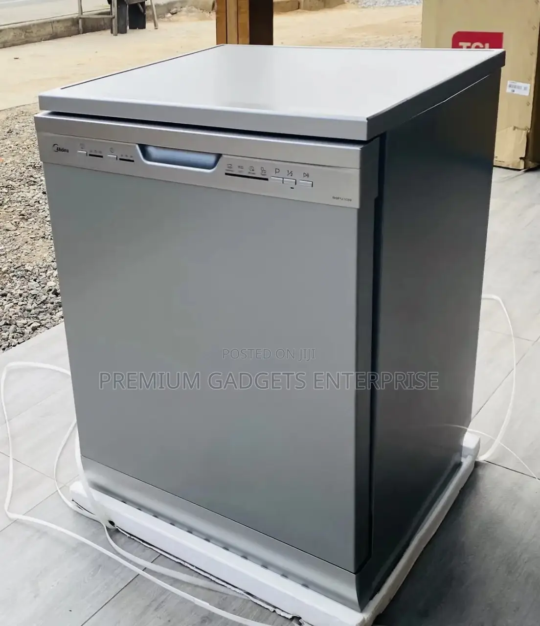 Midea 12 Place Settings Dishwasher , Half Laod Cleaning Wqp12-5201g(S)