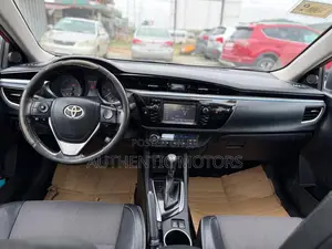 Toyota Corolla S 4dr Sedan (1.8L 4cyl CVT) 2015 Red
