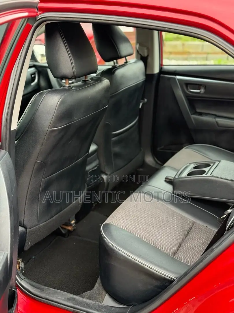 Toyota Corolla S 4dr Sedan (1.8L 4cyl CVT) 2015 Red