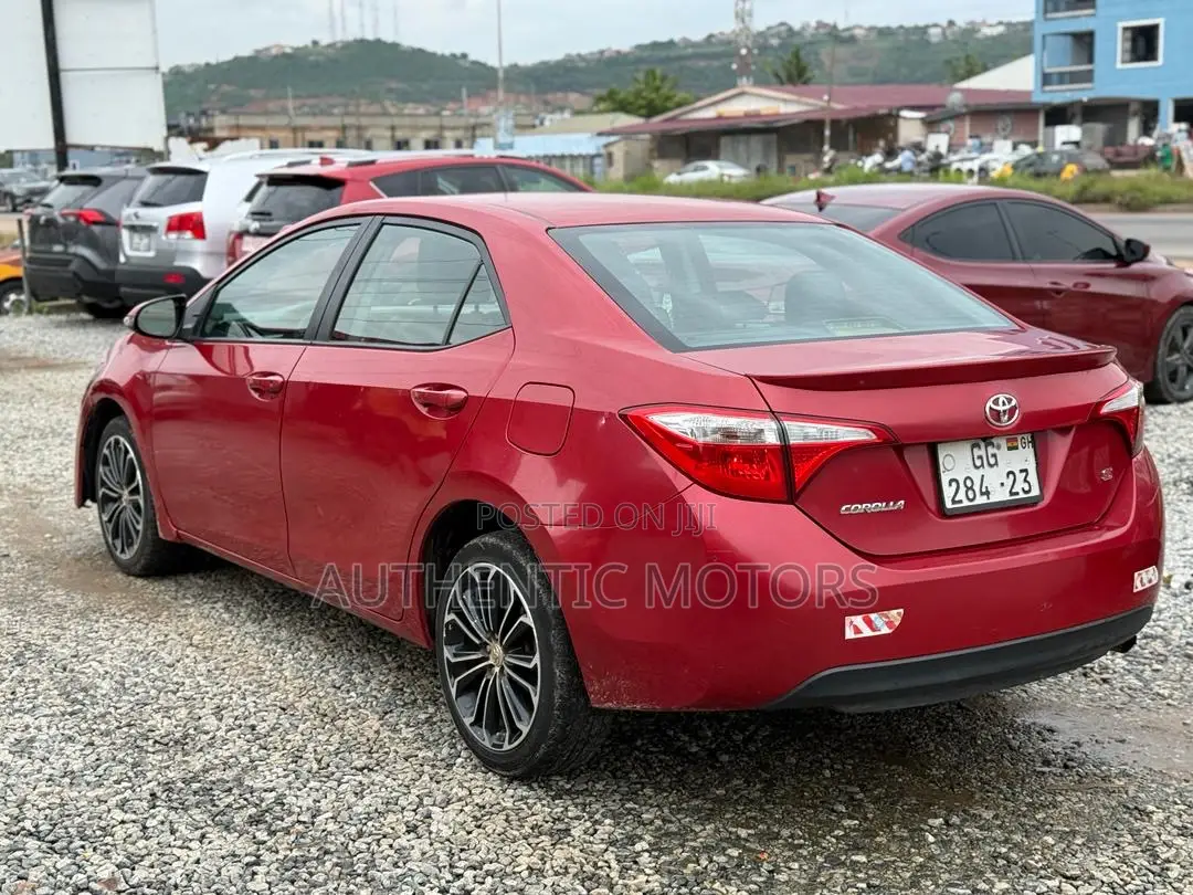 Toyota Corolla S 4dr Sedan (1.8L 4cyl CVT) 2015 Red