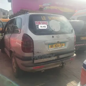 Opel Zafira 2005 Silver