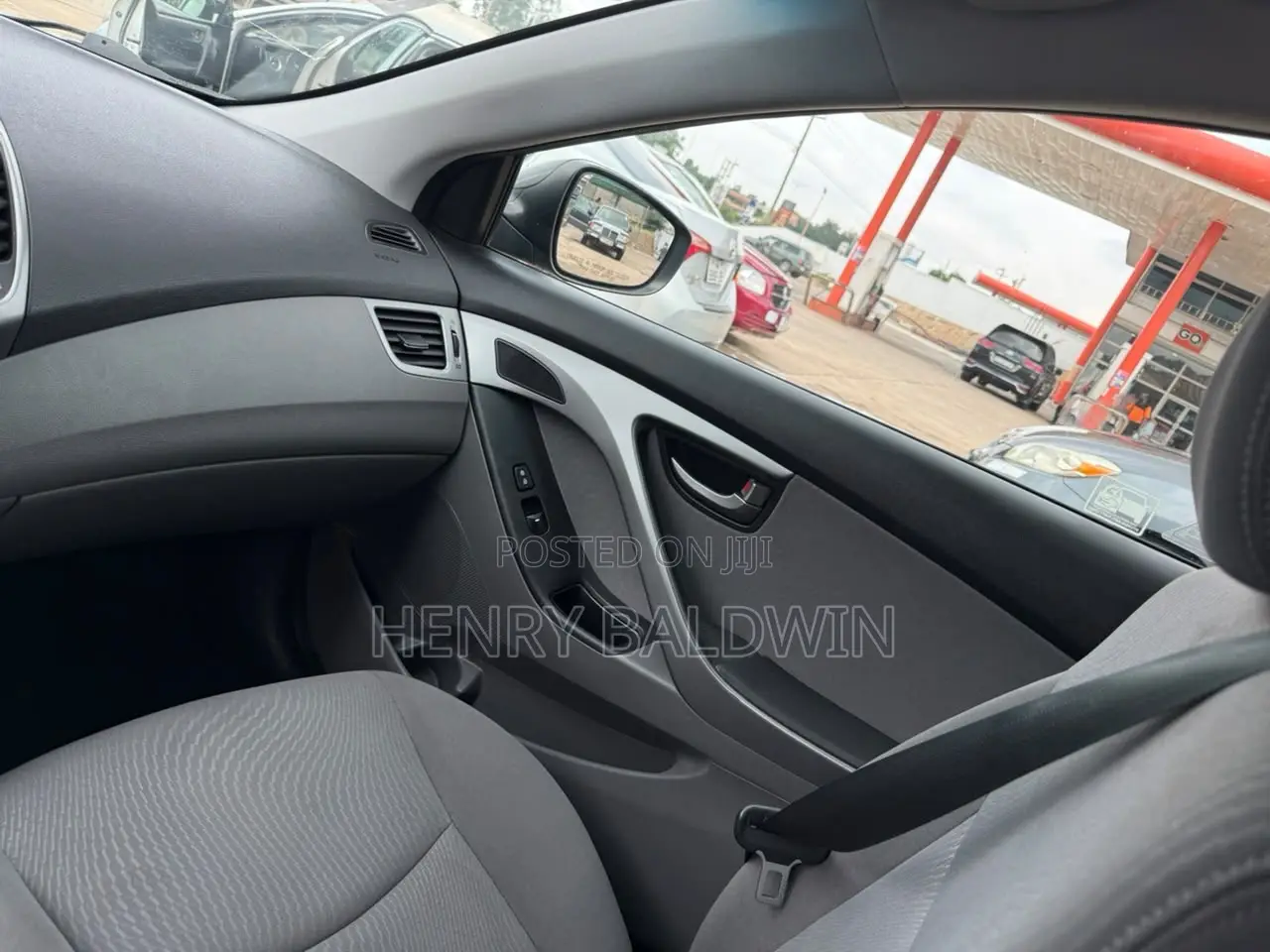 Hyundai Elantra SE Sedan FWD (1.8L 4cyl 6M) 2016 Gray