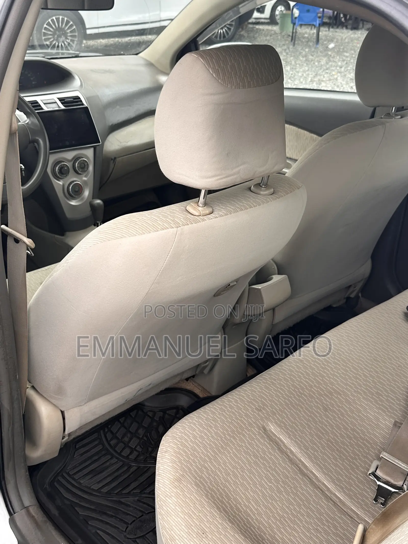 Toyota Belta 2012 Silver