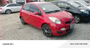 Toyota Vitz 2010 Red