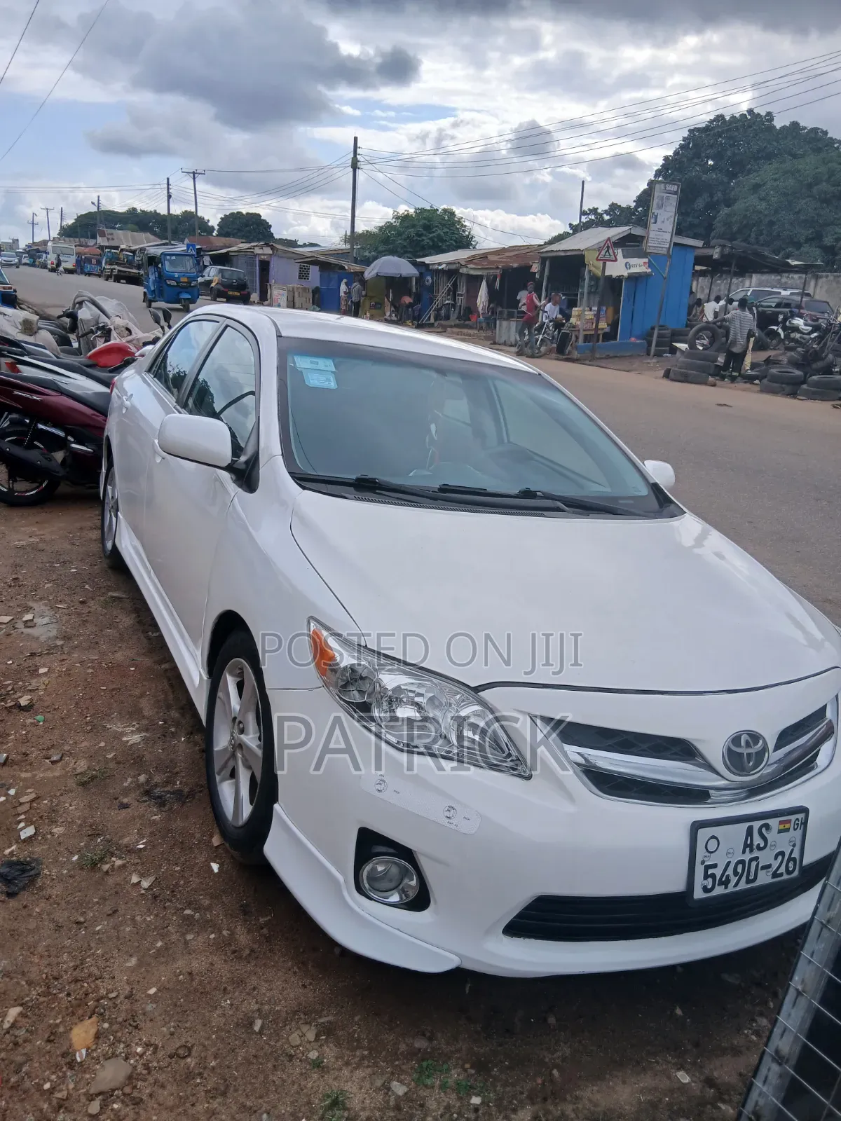 Toyota Corolla 2013 White