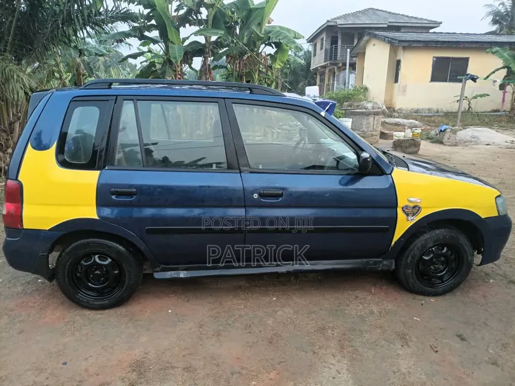 Mazda Demio 2006 Blue