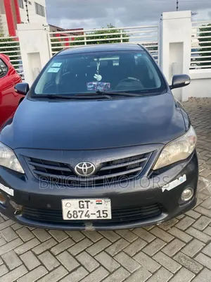 Toyota Corolla 2013 Gray