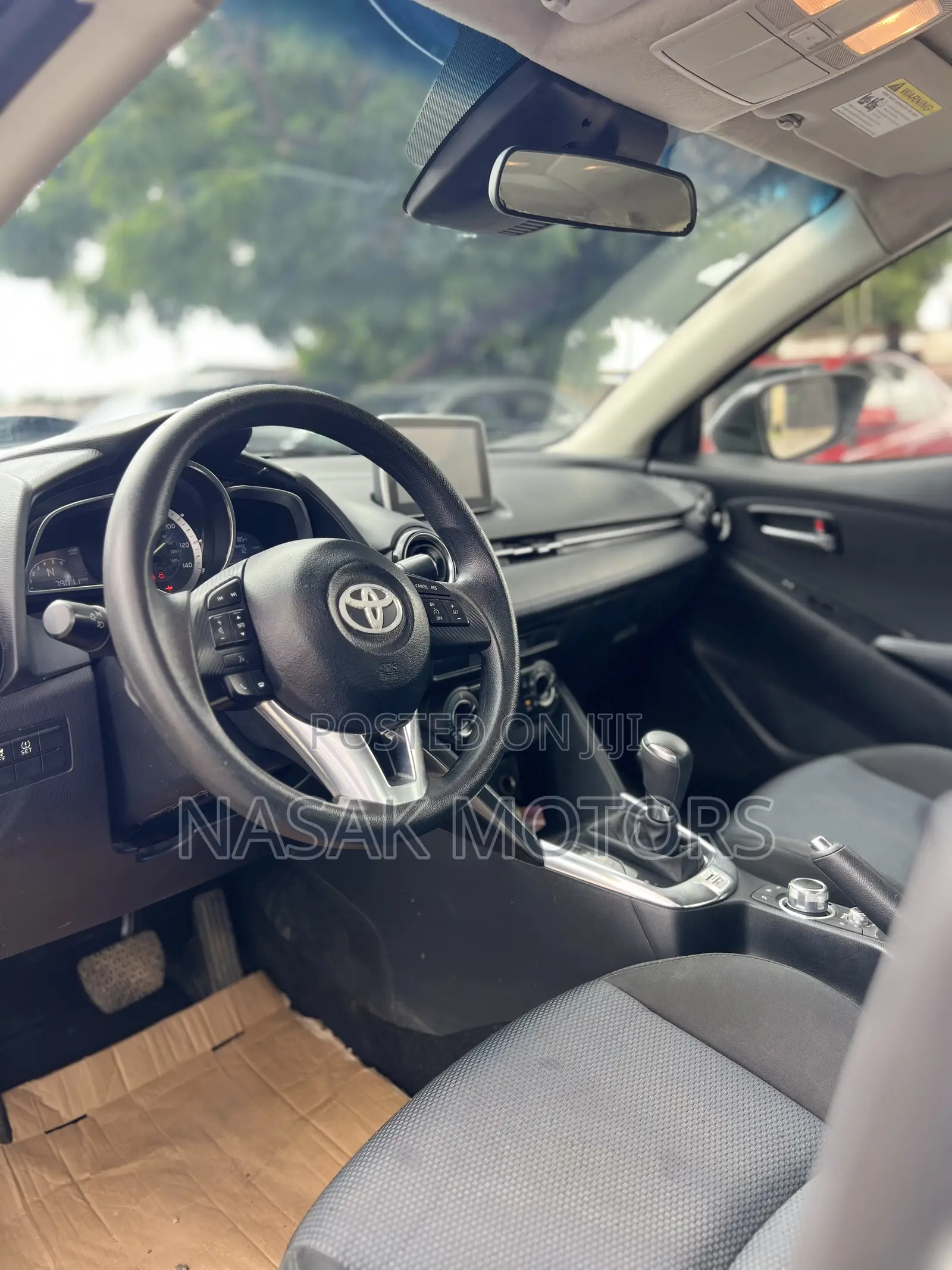 Toyota Yaris iA 1.5 FWD 2017 Silver