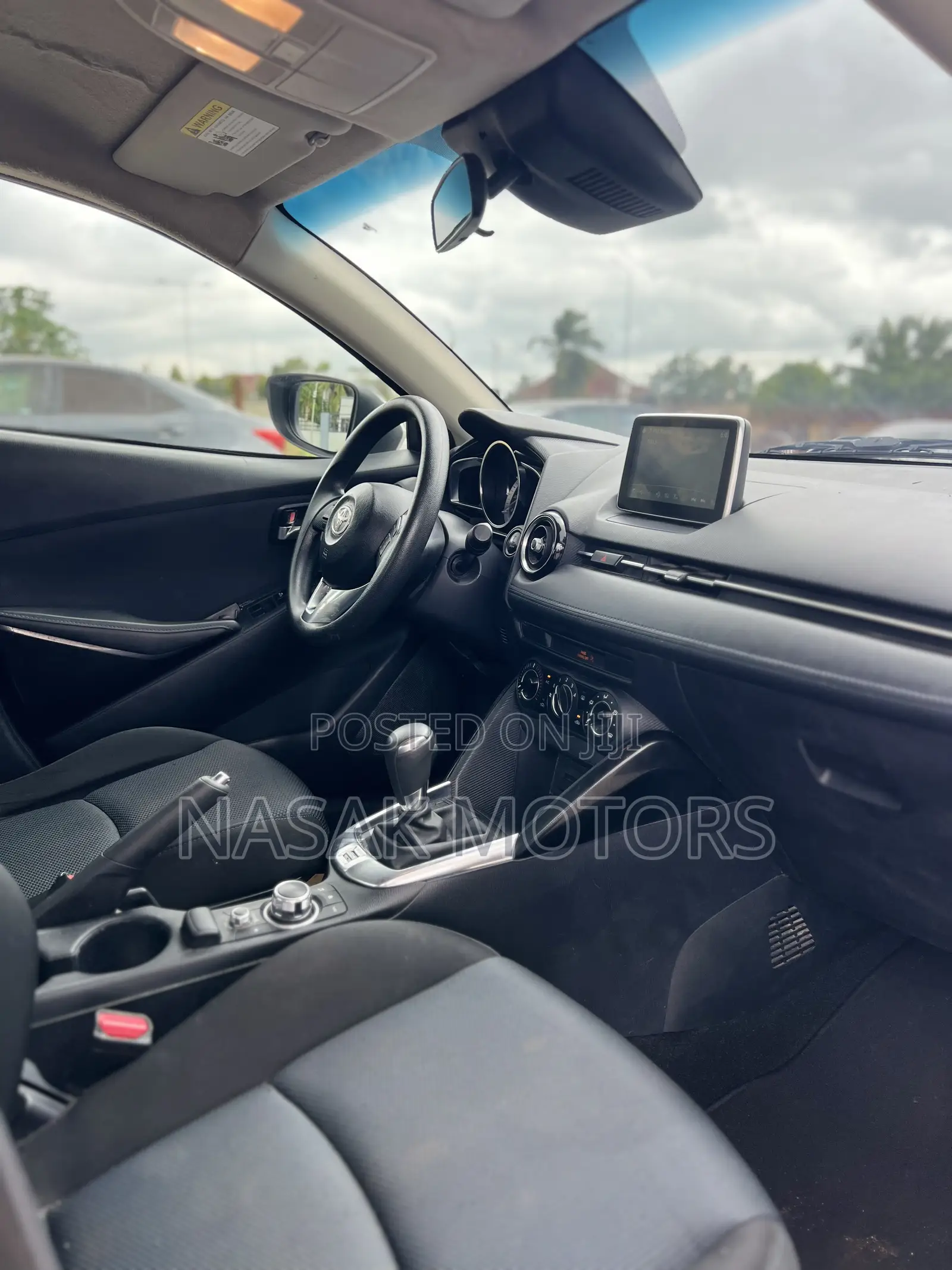 Toyota Yaris iA 1.5 FWD 2017 Silver