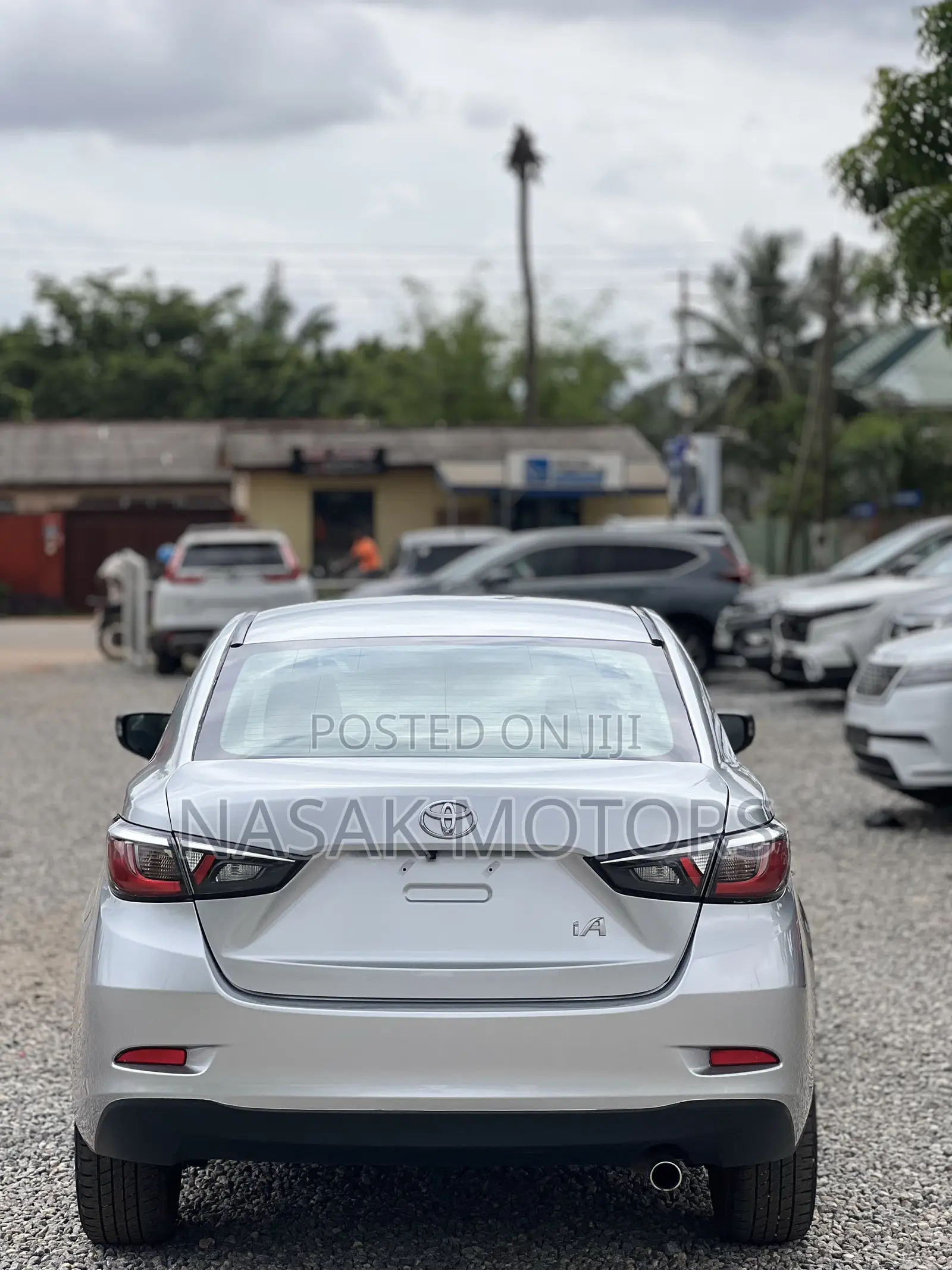 Toyota Yaris iA 1.5 FWD 2017 Silver