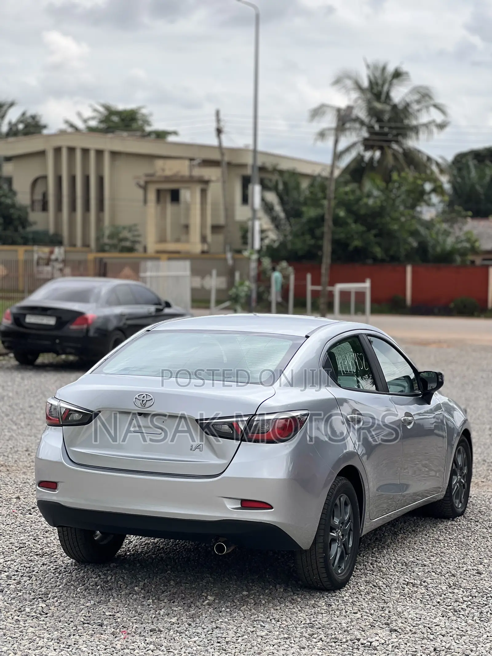 Toyota Yaris iA 1.5 FWD 2017 Silver