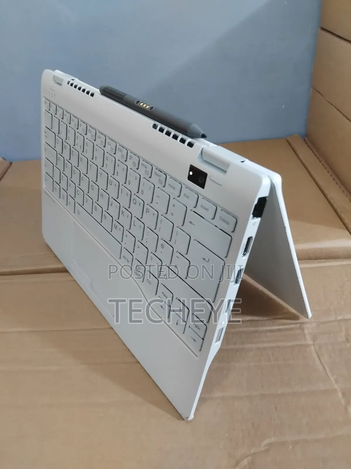 Laptop Fujitsu Lifebook U9313X 16GB Intel Core i5 SSD 256GB