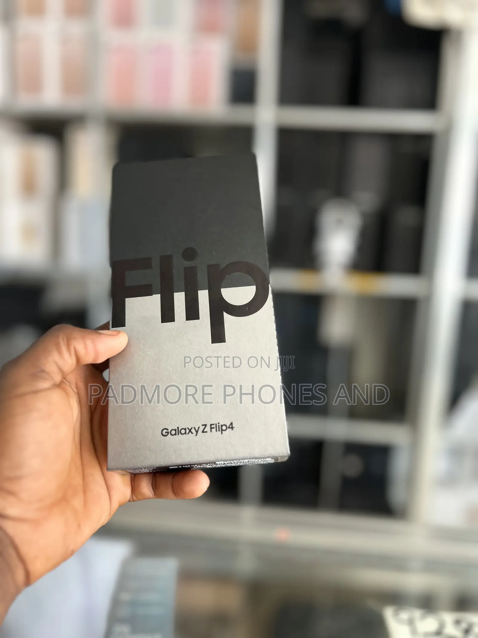 New Samsung Galaxy Z Flip4 256 GB Black