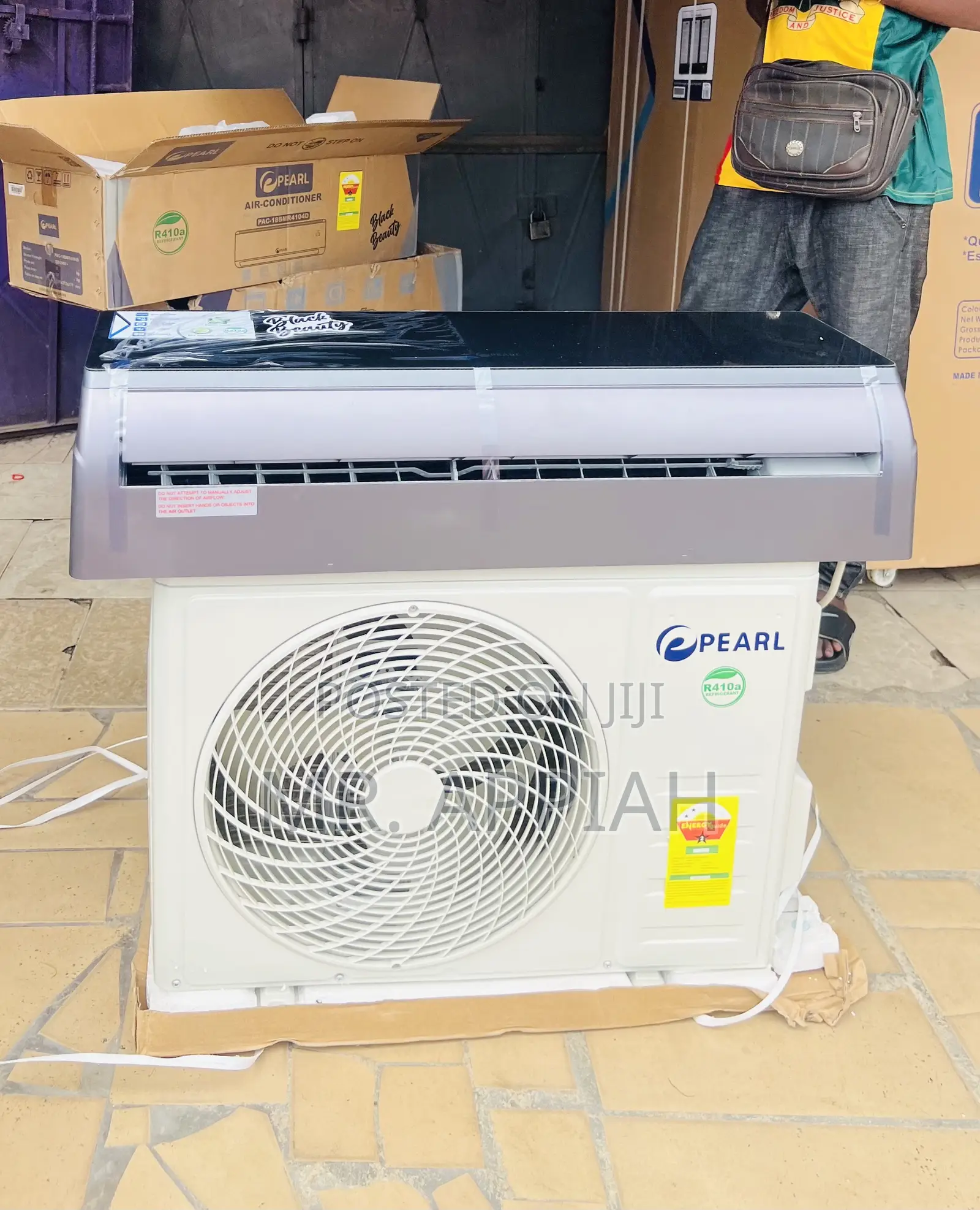 Check Out Classic Pearl 2.0hp R32 Air Conditioner(Black) 