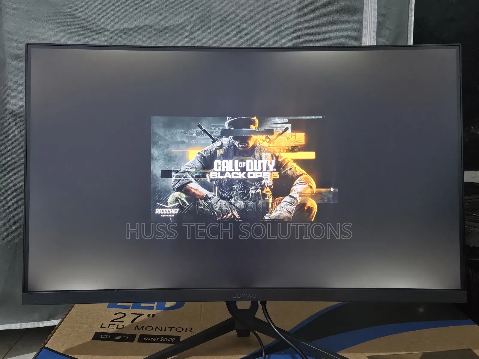 Lumixun Full Hd 27" 165hz Curved Screen Gaming Monitor