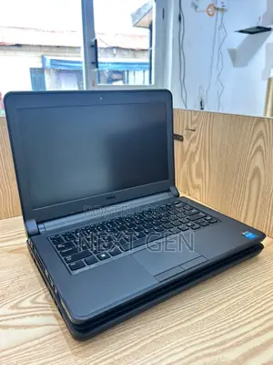 Laptop Dell Latitude 3340 8GB Intel HDD 500GB